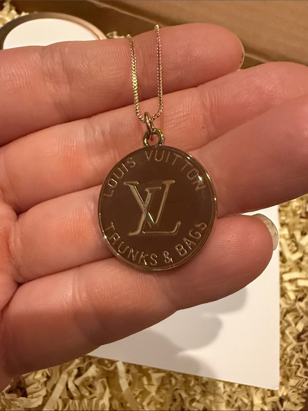 Fashion Jewellery Gold Round logo Trunks & Bags Medallion Necklace